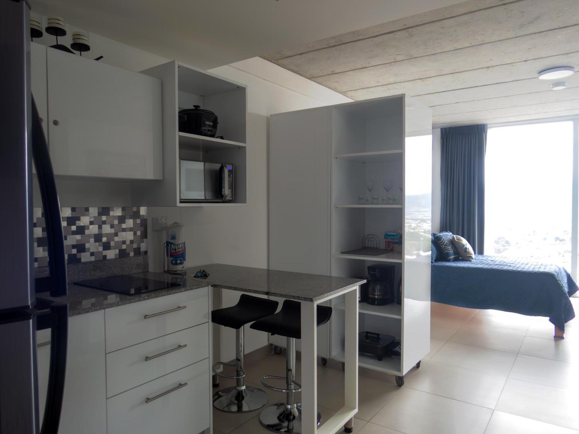 Ifreses, Study Full Equipped Whith Pool, Air- Conditioning, Spectacular View Of The City, Parking With Additional Payment Apartment Curridabat